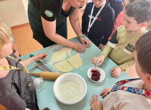 "Jem z klasą"
