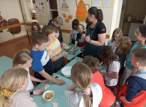 "Jem z klasą"