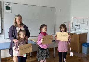 Wręczenie dyplomów i nagród.