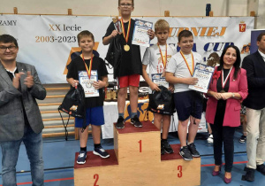 Adam i Karol na podium.