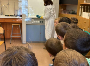 Z wizytą w pracowni chemicznej